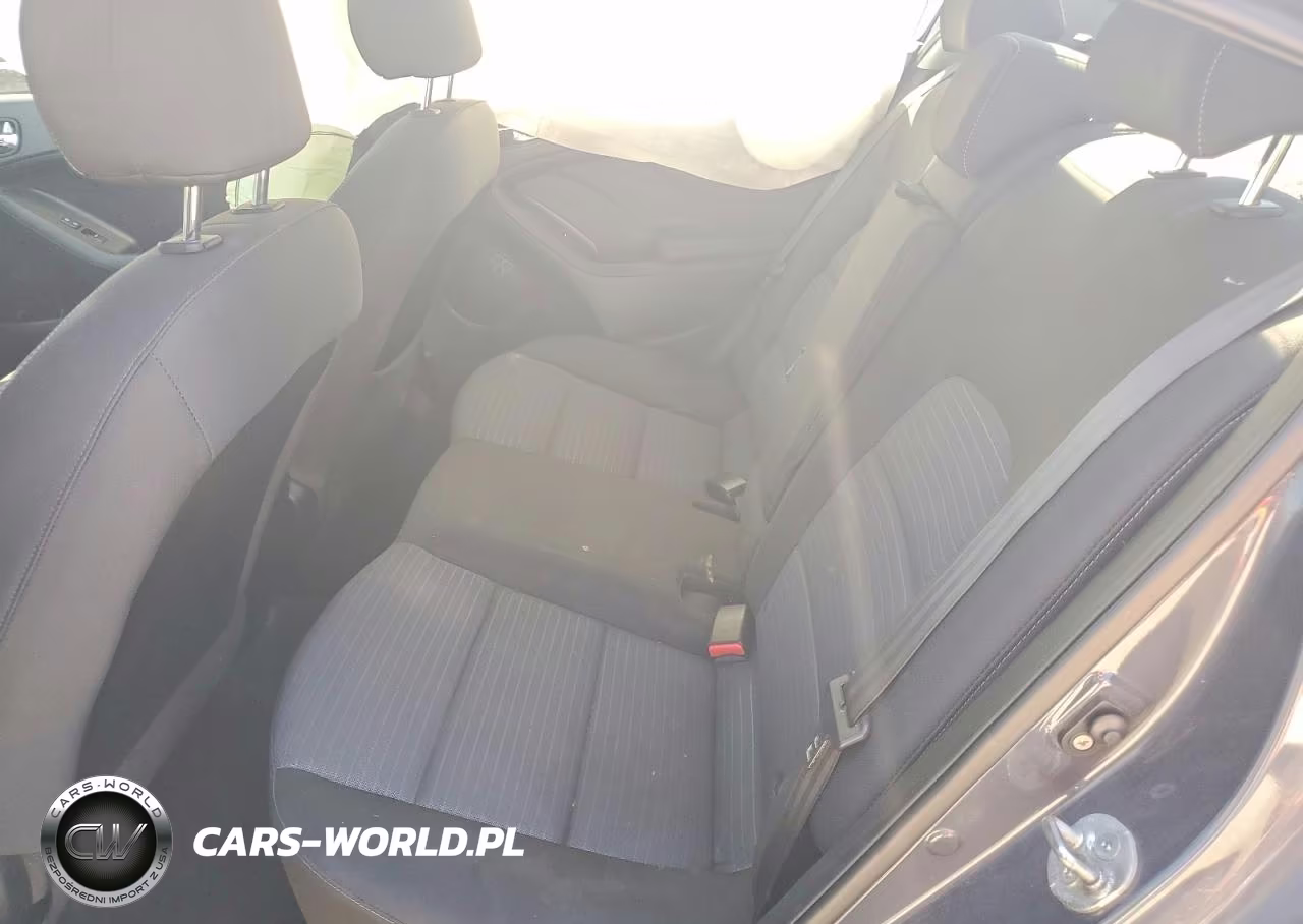 2015 Kia Forte Lx VIN:KNAFX4A60F5435111 - 10
