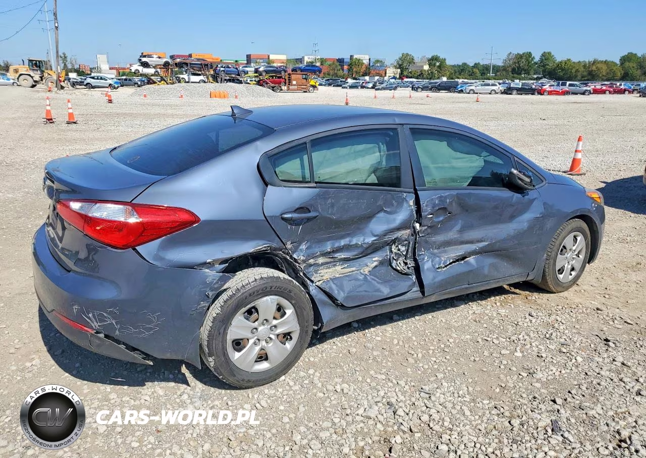 2015 Kia Forte Lx VIN:KNAFX4A60F5435111 - 3