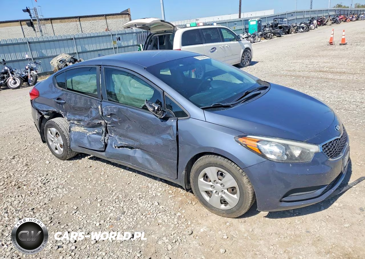 2015 Kia Forte Lx VIN:KNAFX4A60F5435111 - 4