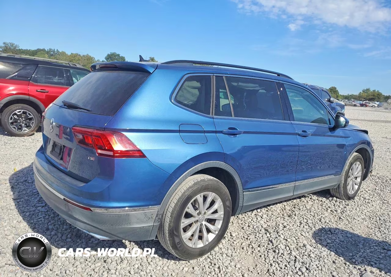 2018 Volkswagen Tiguan Se VIN:3VV3B7AX0JM109599 - 3