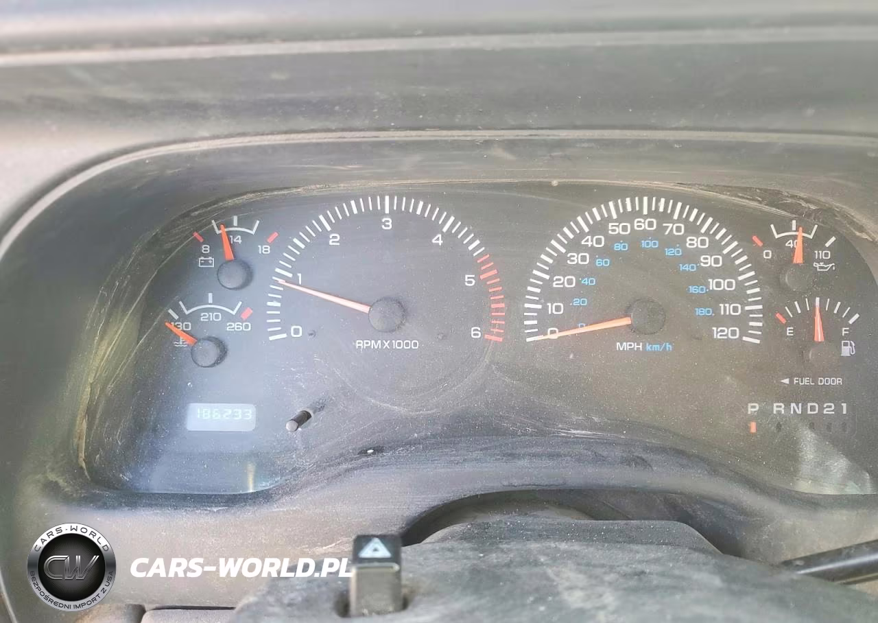 1999 Dodge Dakota Sport VIN:1B7GL22X3XS118103 - 9