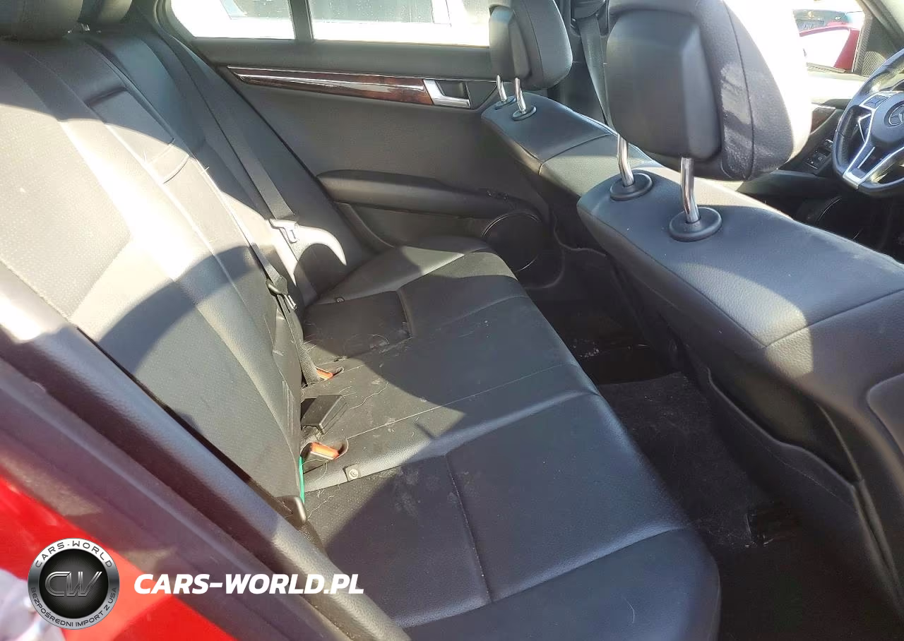 2012 Mercedes-Benz C 250 VIN:WDDGF4HB4CR191213 - 10