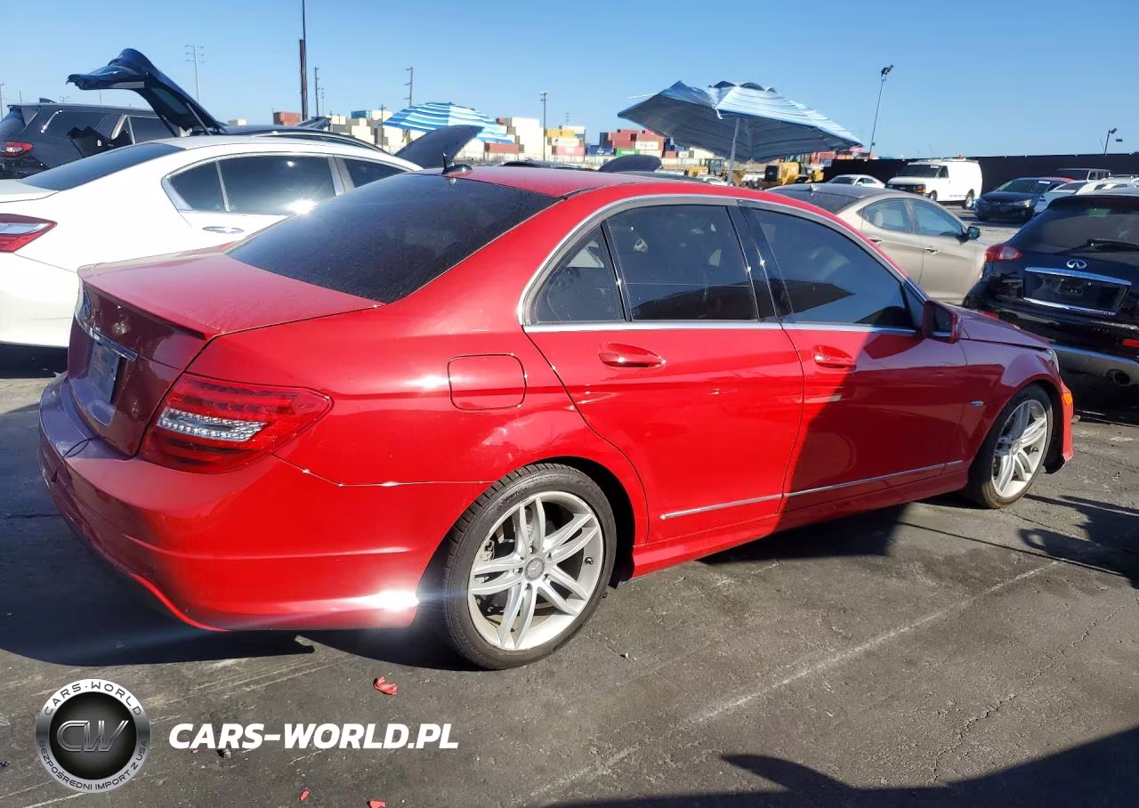 2012 Mercedes-Benz C 250 VIN:WDDGF4HB4CR191213 - 3