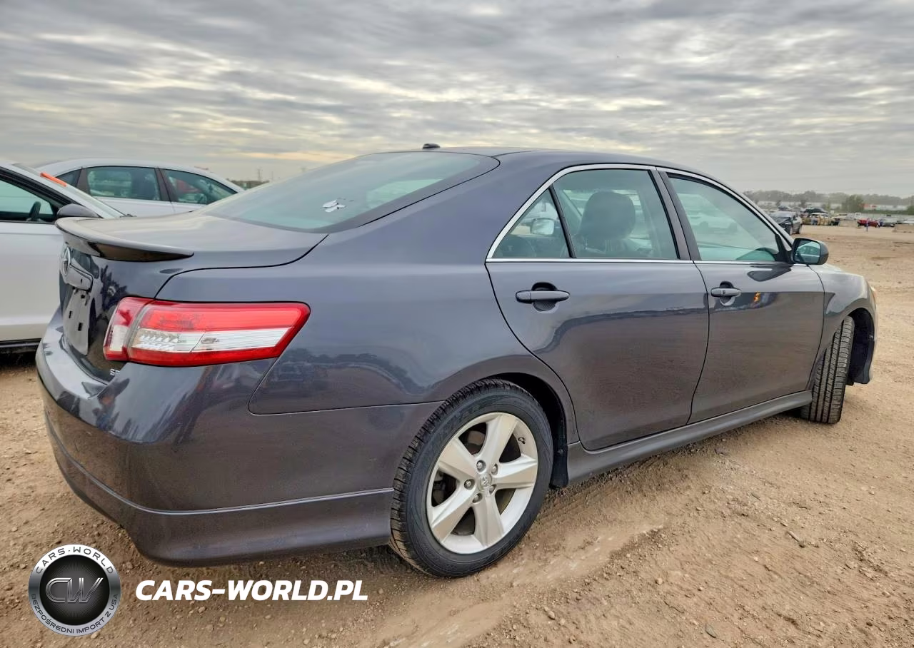 2010 Toyota Camry Se VIN:4T1BF3EK7AU114425 - 3