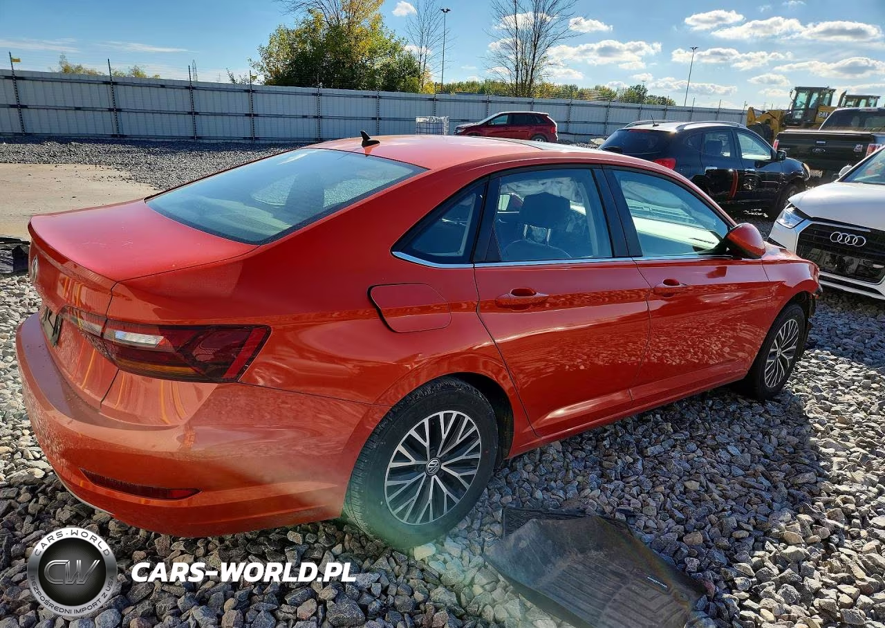 2019 Volkswagen Jetta S VIN:3VWC57BU8KM141841 - 3