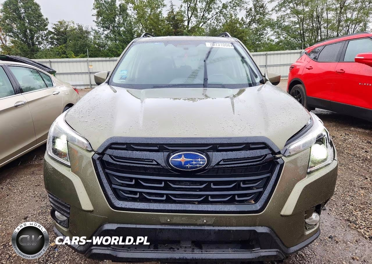 2022 Subaru Forester Premium VIN:JF2SKAEC8NH482190 - 5