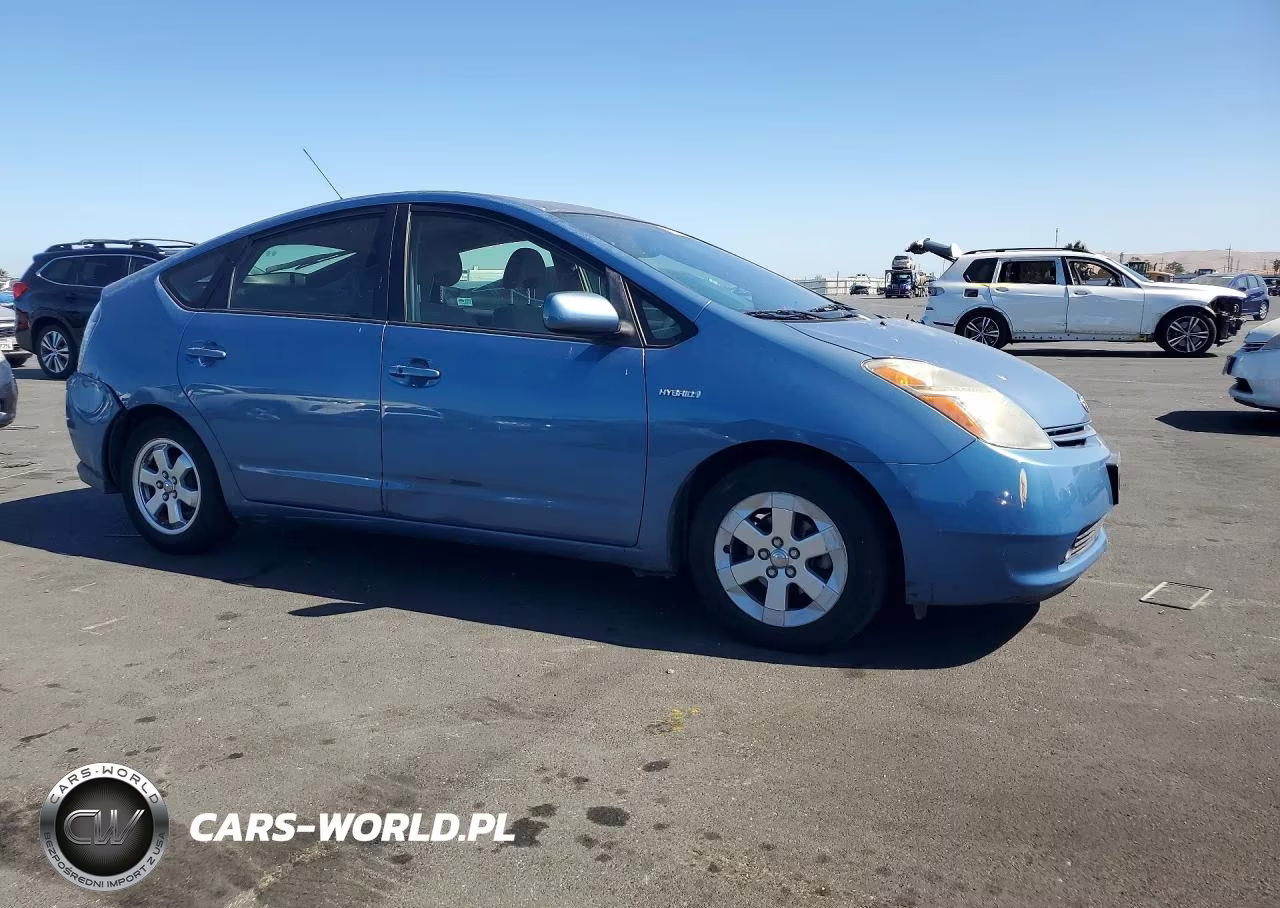 2008 Toyota Prius Base VIN:JTDKB20U987778219 - 4