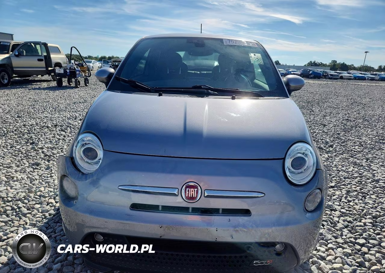 2016 Fiat 500 Electric VIN:3C3CFFGE2GT221889 - 5