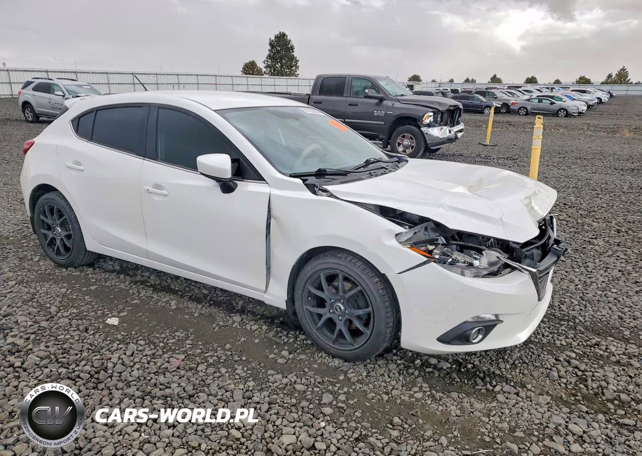 2014 Mazda 3 Touring VIN:JM1BM1L71E1173670 - 4
