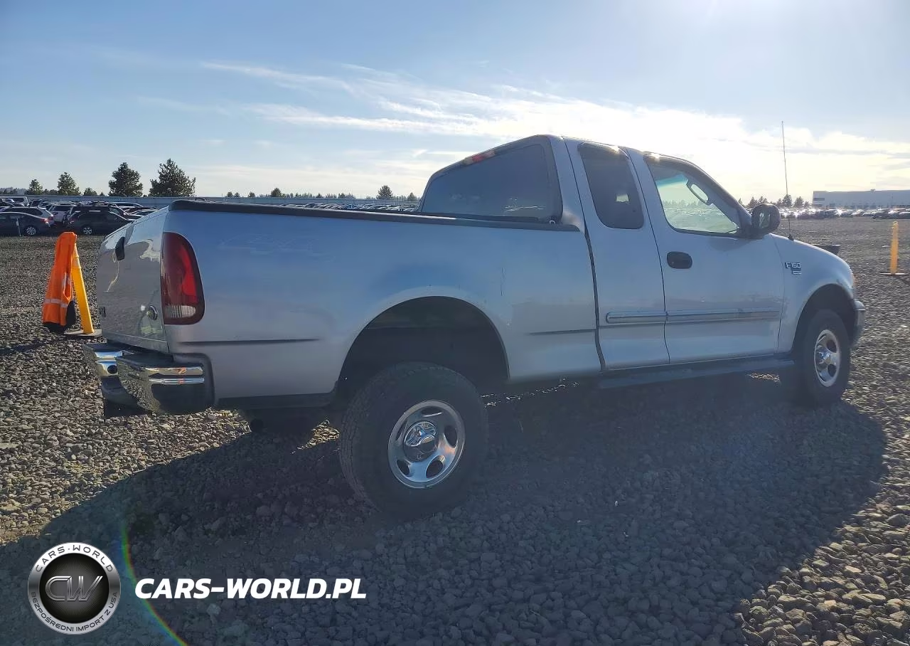 2004 Ford F-150 Heritage Classic VIN:2FTRX18W94CA28024 - 3