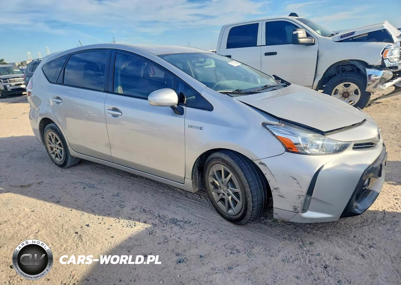 2016 Toyota Prius V Three VIN:JTDZN3EU0GJ054974 - 4