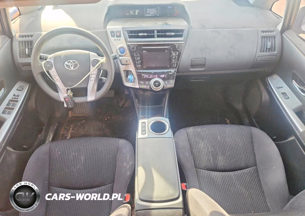 2016 Toyota Prius V Three VIN:JTDZN3EU0GJ054974 - 8