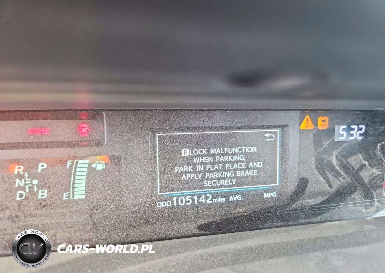 2016 Toyota Prius V Three VIN:JTDZN3EU0GJ054974 - 9