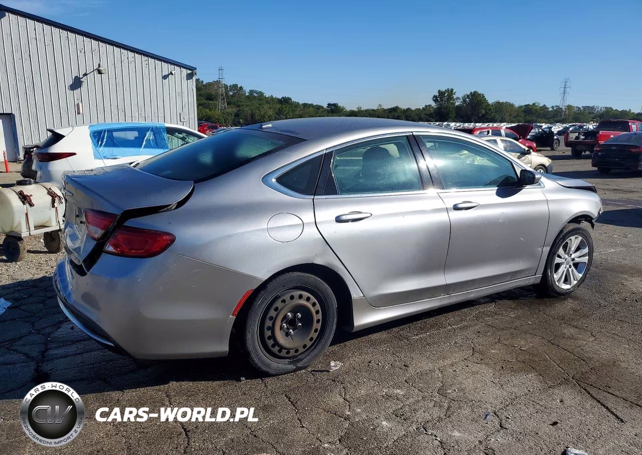 2015 Chrysler 200 Limited VIN:1C3CCCAB6FN714608 - 3