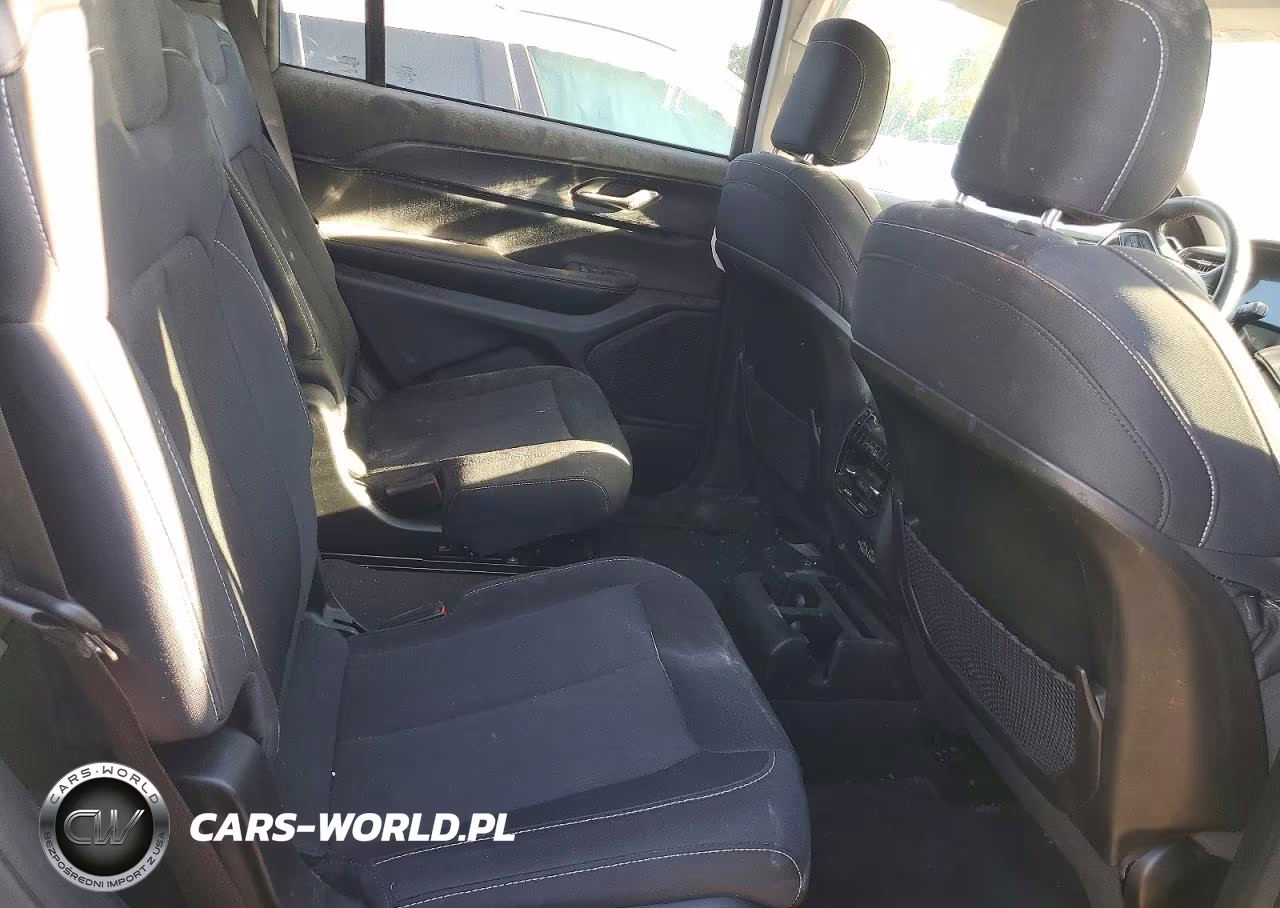 2023 Jeep Grand Cherokee L Laredo VIN:1C4RJKAG5P8894746 - 11