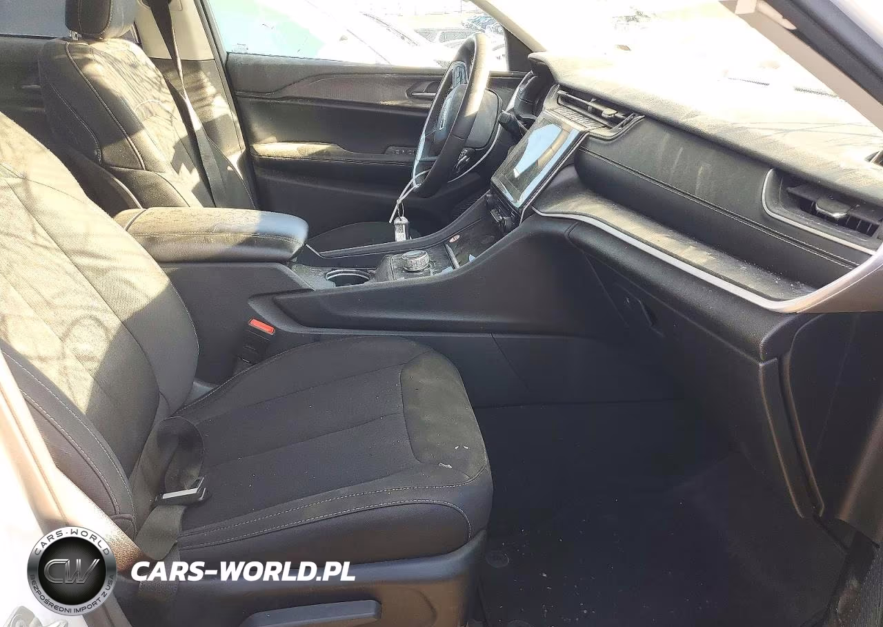 2023 Jeep Grand Cherokee L Laredo VIN:1C4RJKAG5P8894746 - 7