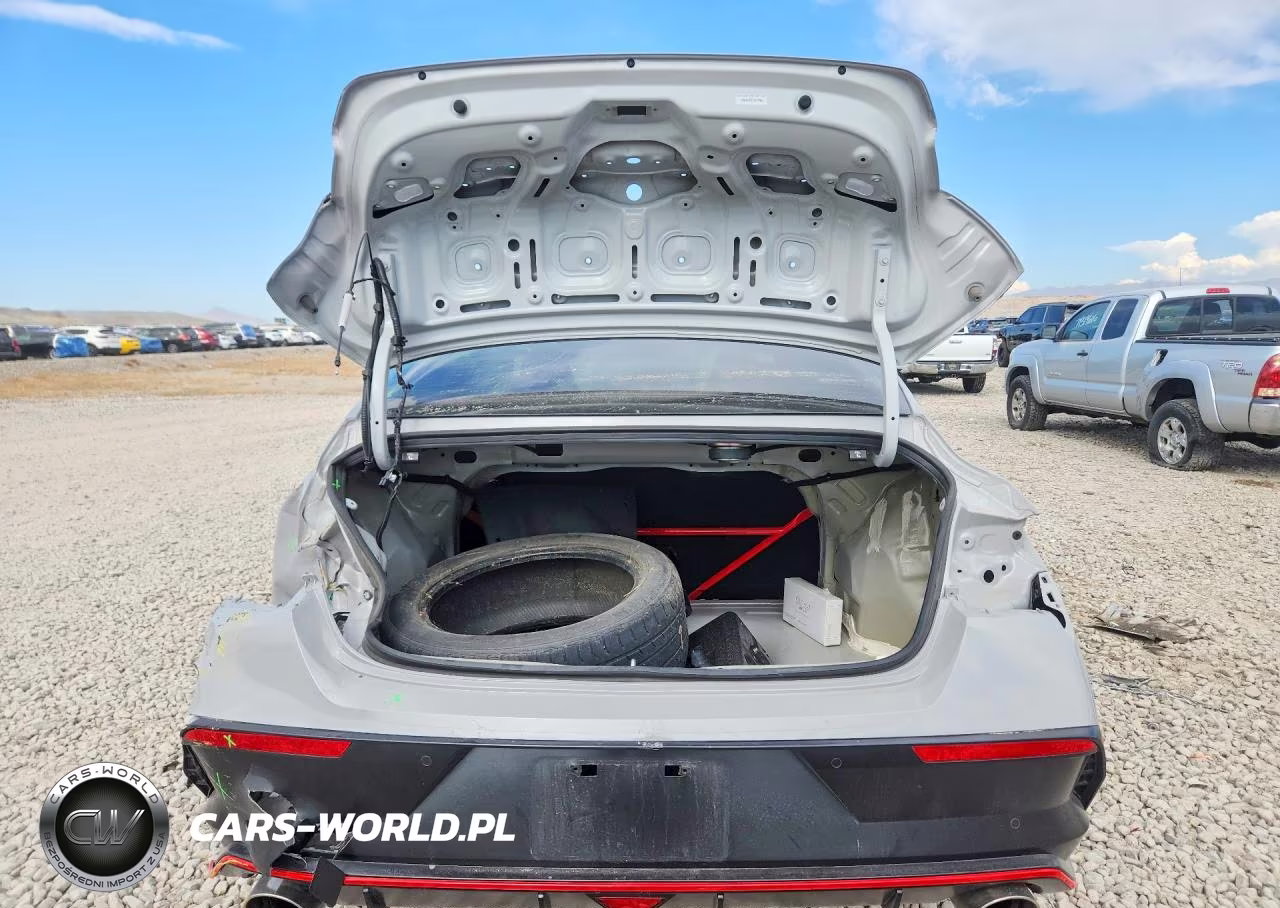 2026 Hyundai Elantra N Base VIN:KMHLW4DK7TU037506 - 6