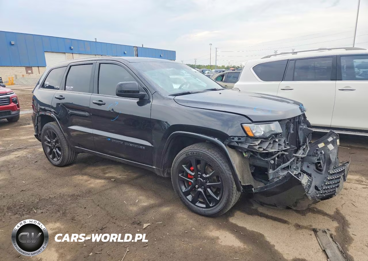 2020 Jeep Grand Cherokee Laredo VIN:1C4RJFAG6LC267519 - 4