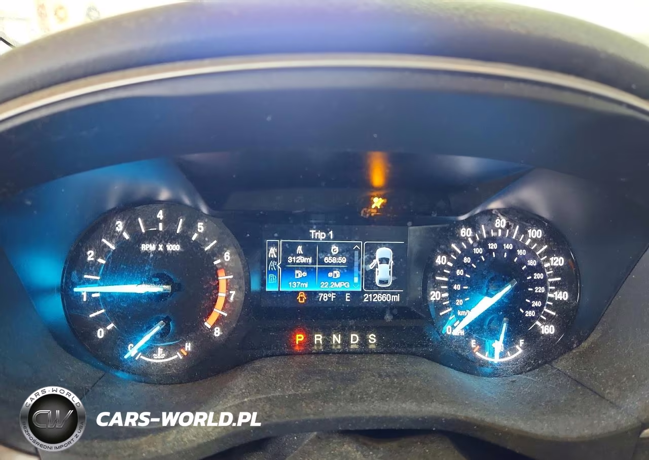2015 Ford Fusion Se VIN:3FA6P0H7XFR213107 - 9