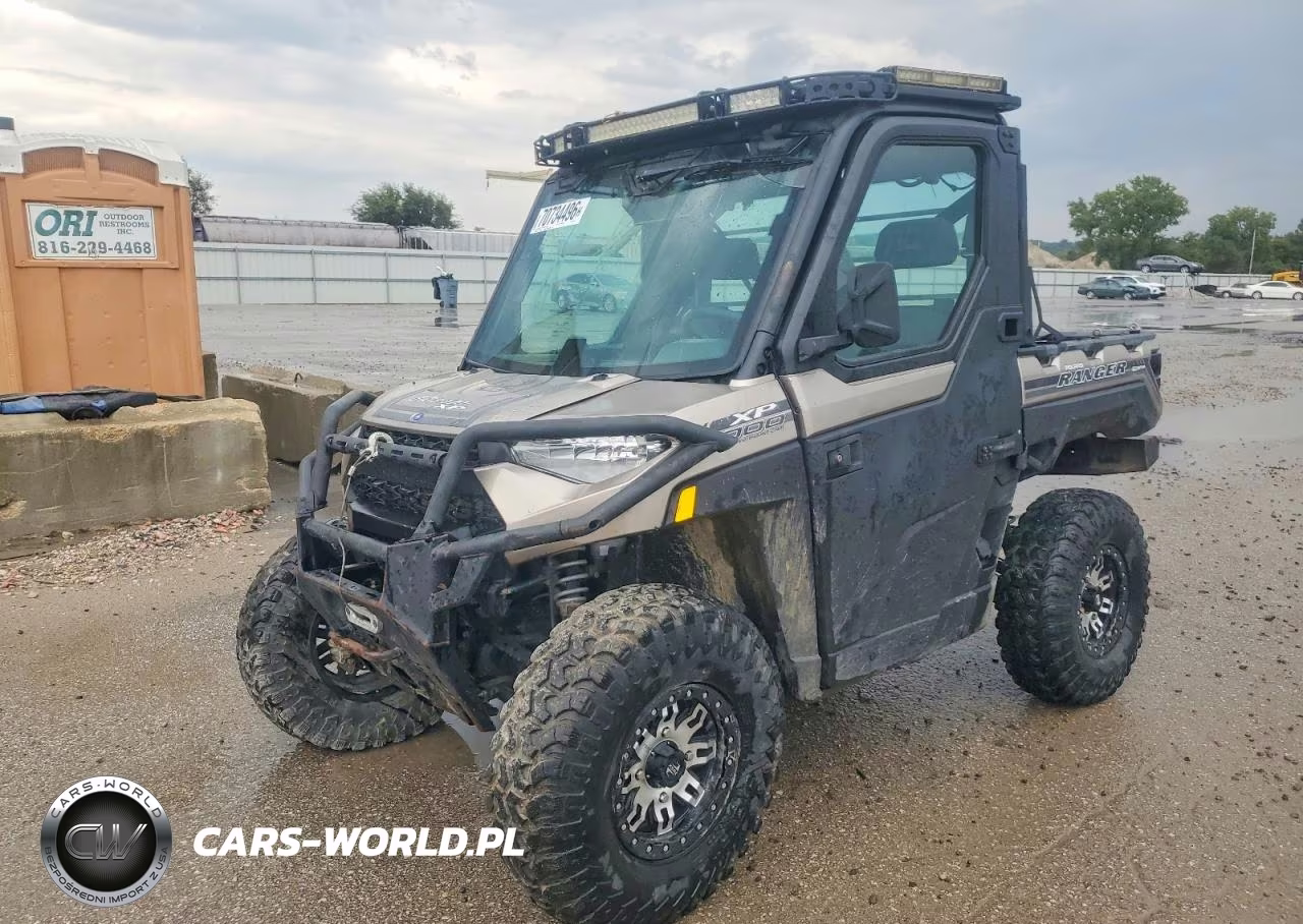 2018 Polaris Ranger Utility Vehicle VIN:4XARRE999J8045394 - 2