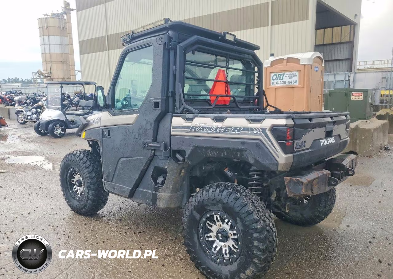 2018 Polaris Ranger Utility Vehicle VIN:4XARRE999J8045394 - 3