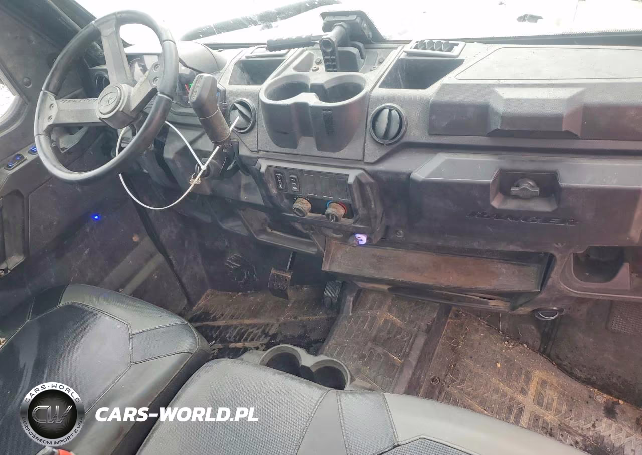 2018 Polaris Ranger Utility Vehicle VIN:4XARRE999J8045394 - 9