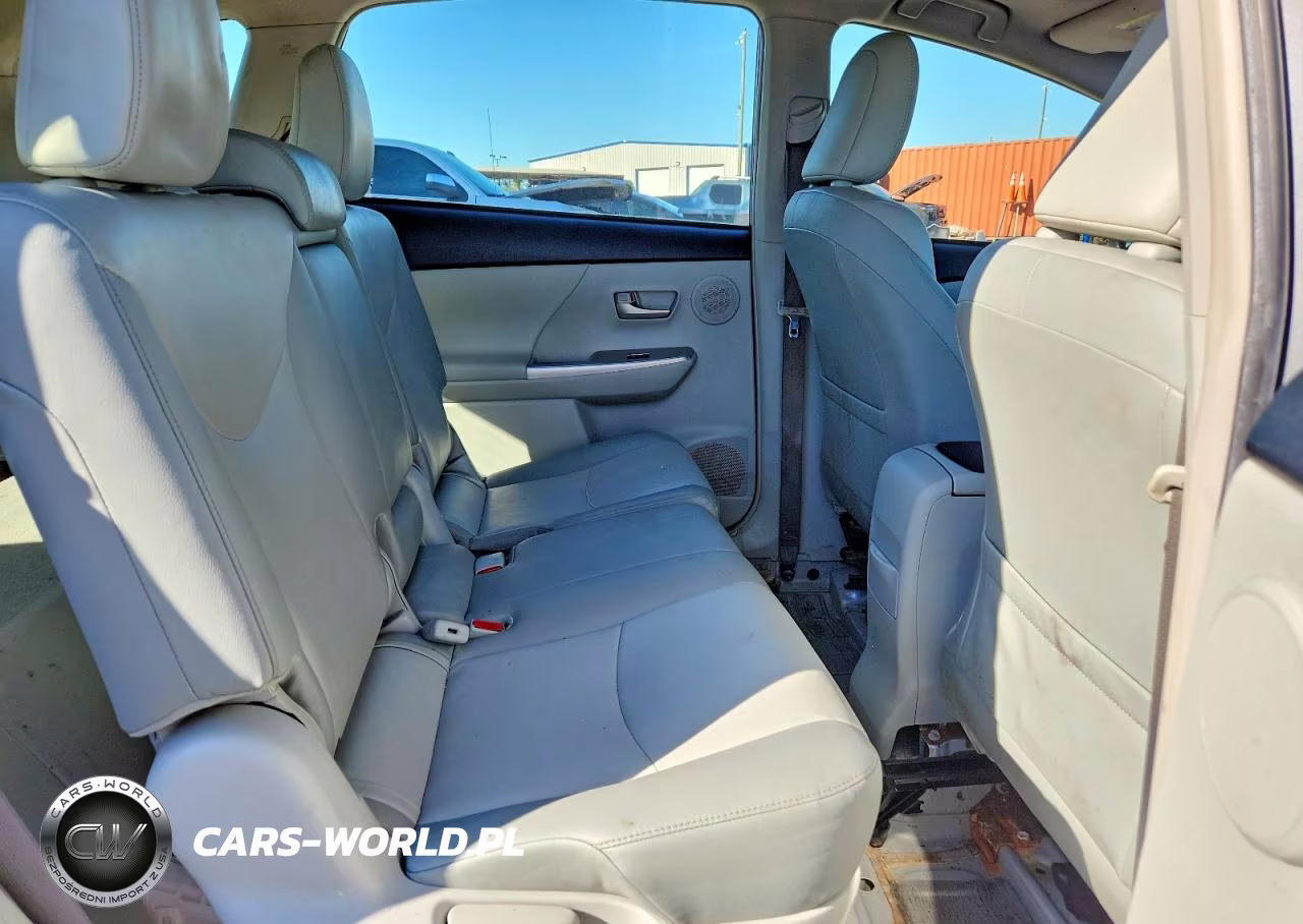 2013 Toyota Prius V Five VIN:JTDZN3EU9D3210395 - 10