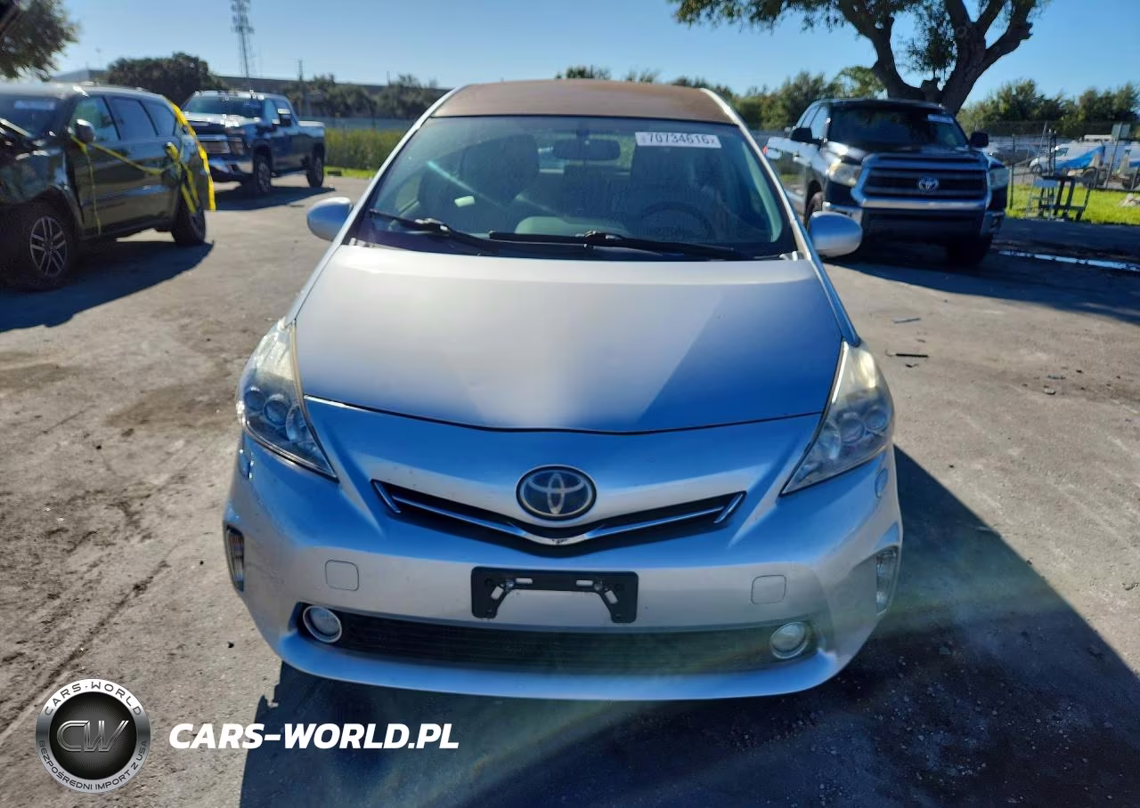 2013 Toyota Prius V Five VIN:JTDZN3EU9D3210395 - 5