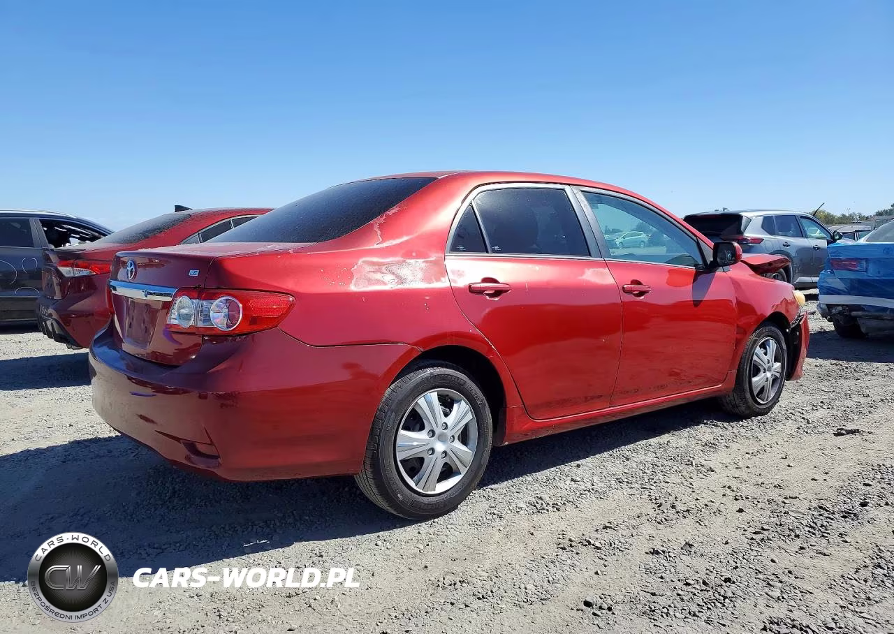 2011 Toyota Corolla Le VIN:2T1BU4EEXBC584375 - 3