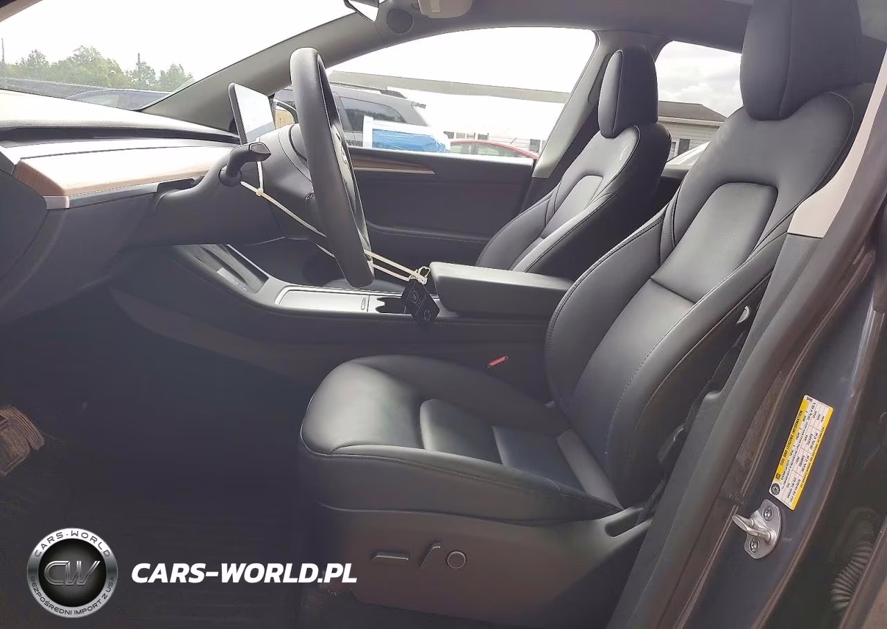 2023 Tesla Model Y VIN:7SAYGDED6PF934485 - 7