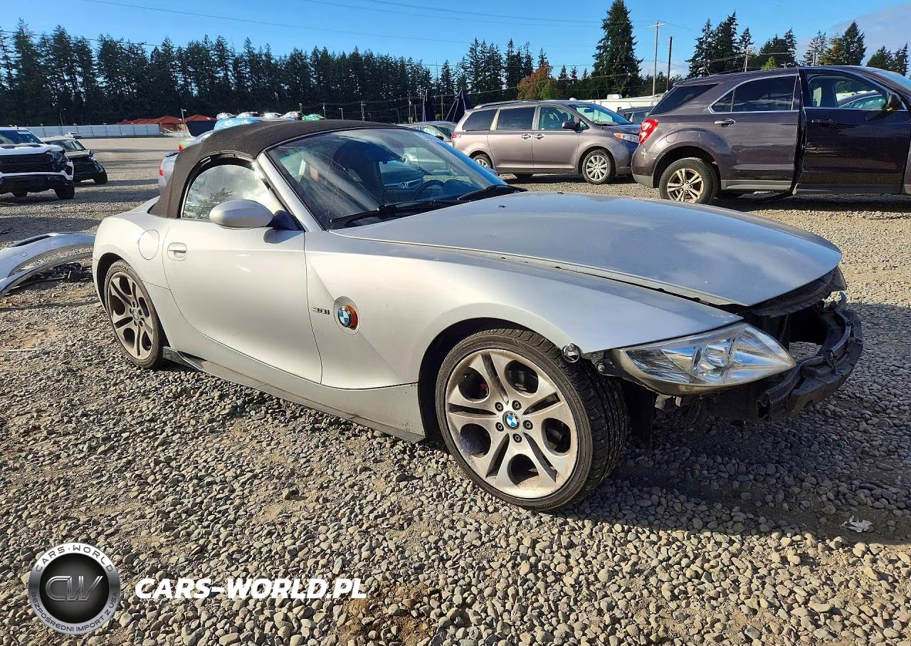 2003 BMW Z4 3.0 VIN:4USBT53413LT21215 - 4