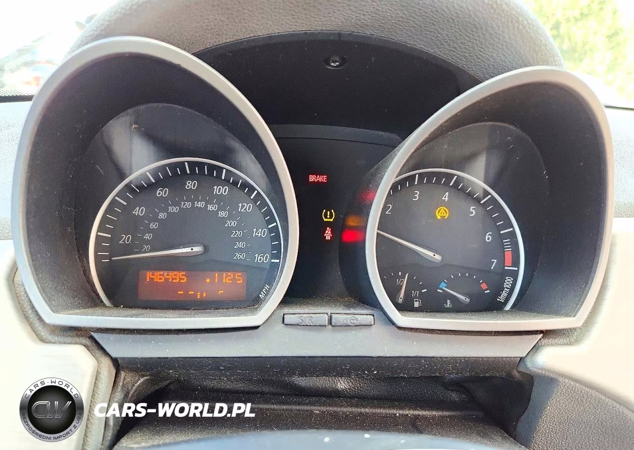 2003 BMW Z4 3.0 VIN:4USBT53413LT21215 - 9