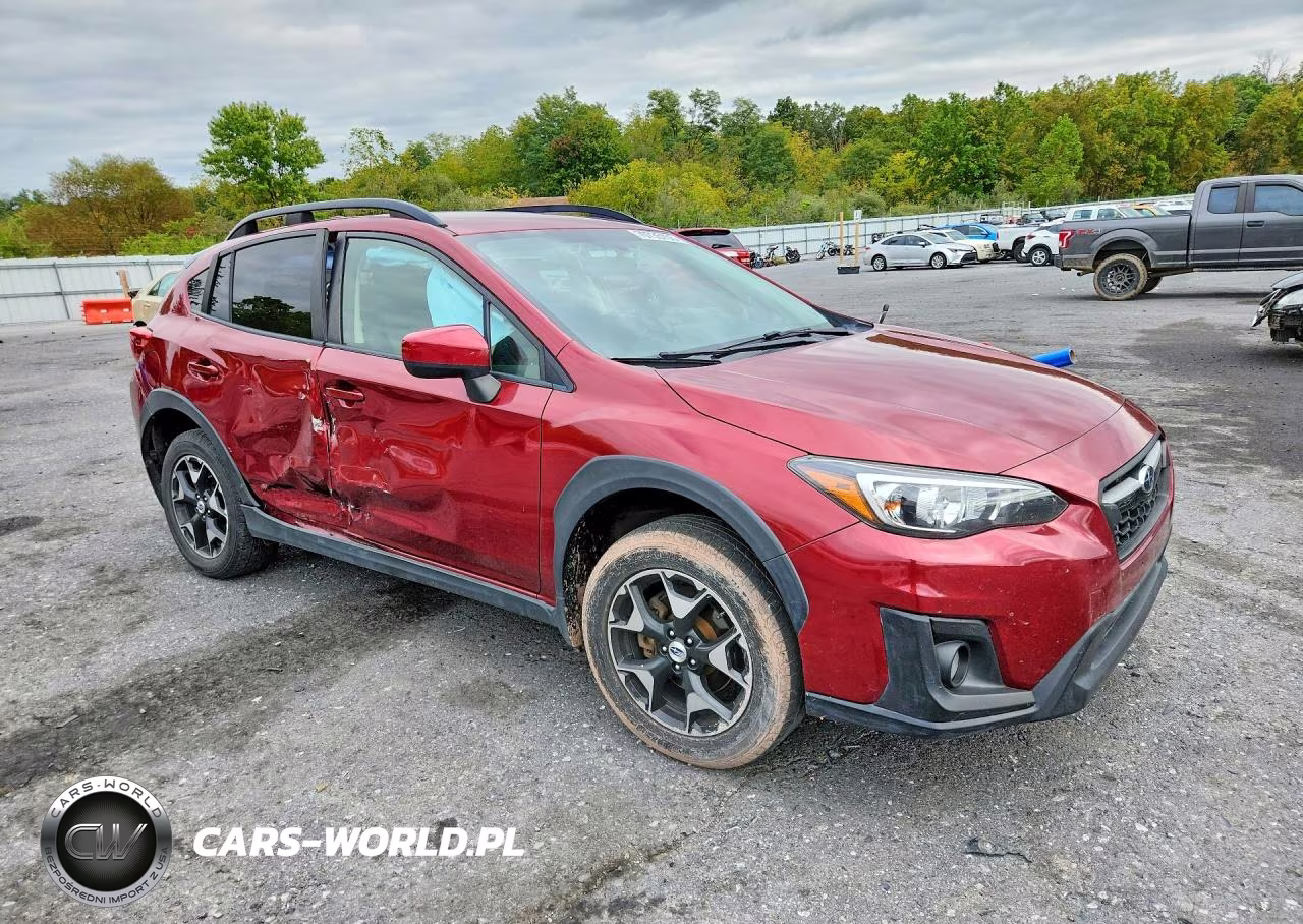 2018 Subaru Crosstrek Premium VIN:JF2GTADC4J8268084 - 4