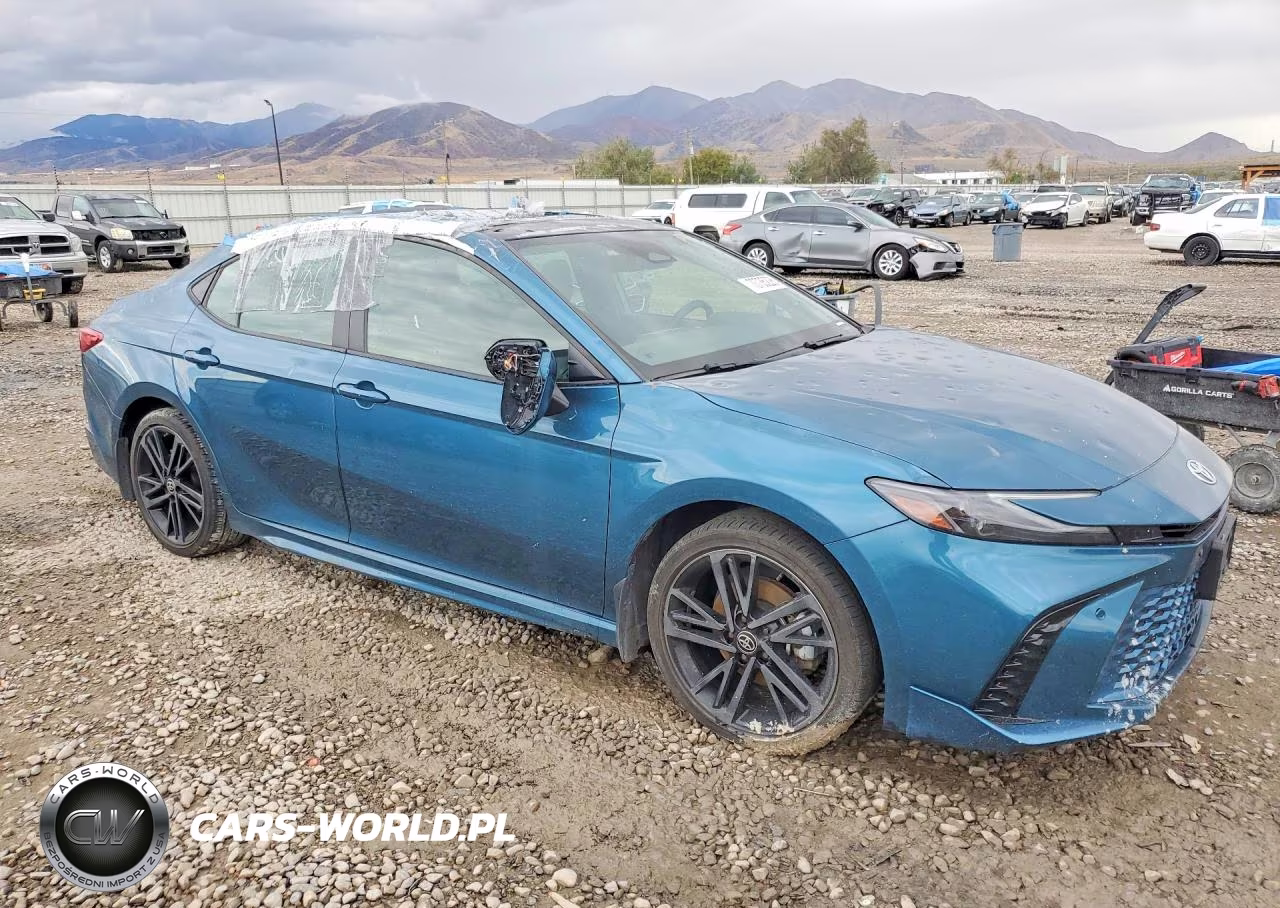 2025 Toyota Camry Xse VIN:4T1DBADK0SU518999 - 4