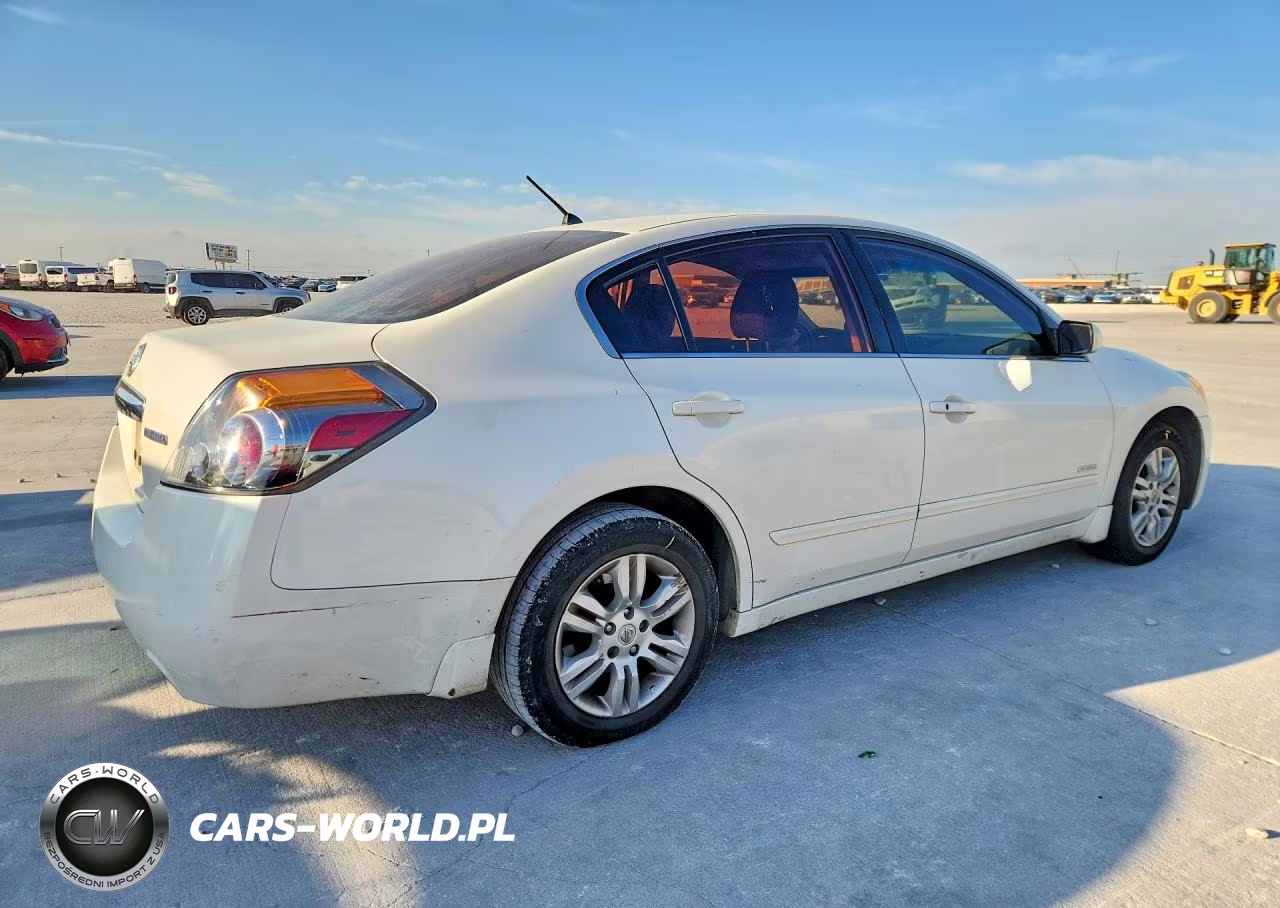 2010 Nissan Altima Hybrid VIN:1N4CL2AP9AC124320 - 3