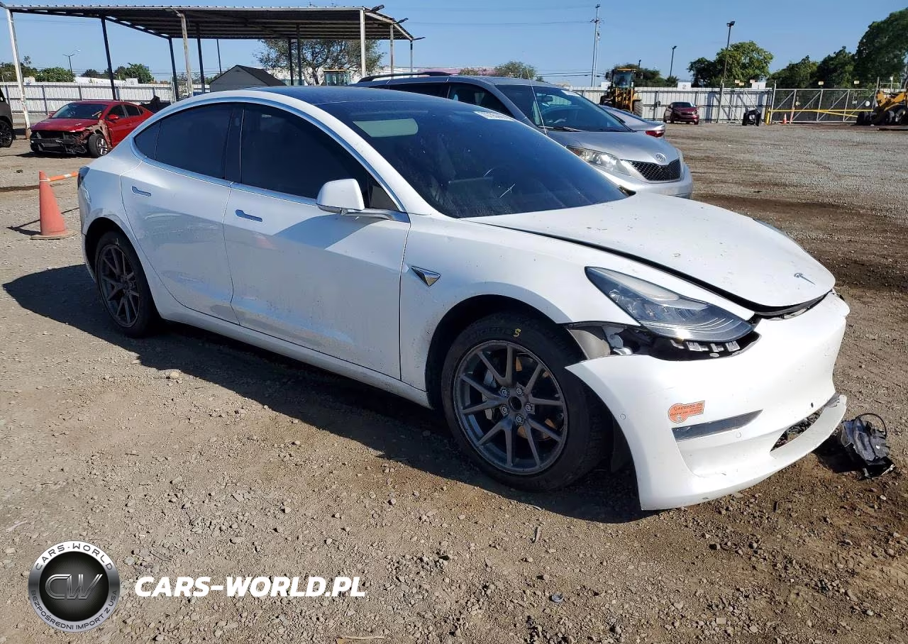 2020 Tesla Model 3 VIN:5YJ3E1EA2LF590553 - 4