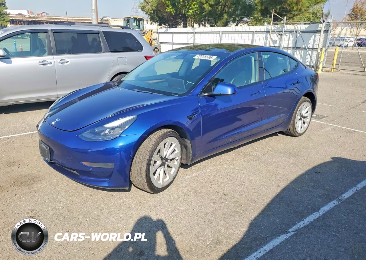 2022 Tesla Model 3 – zdjęcie 1 z 12