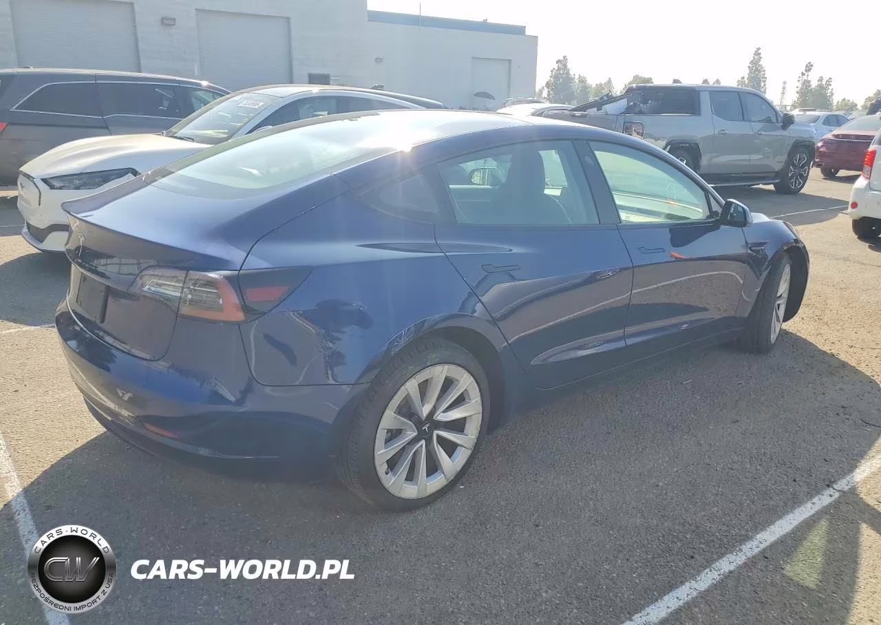 2022 Tesla Model 3 VIN:5YJ3E1EA7NF368660 - 3