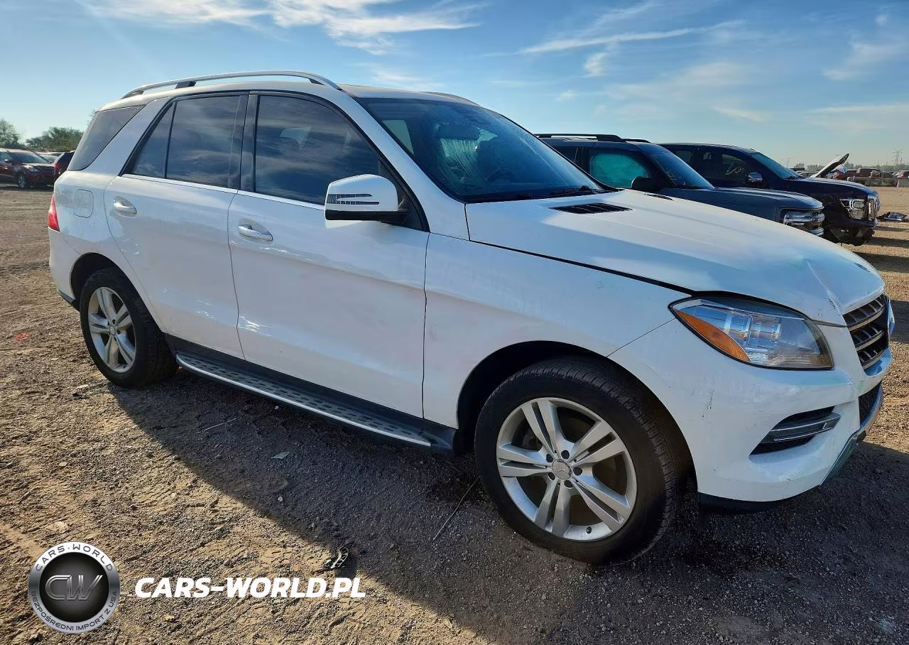 2015 Mercedes-Benz Ml 350 4Matic VIN:4JGDA5HB1FA619089 - 4