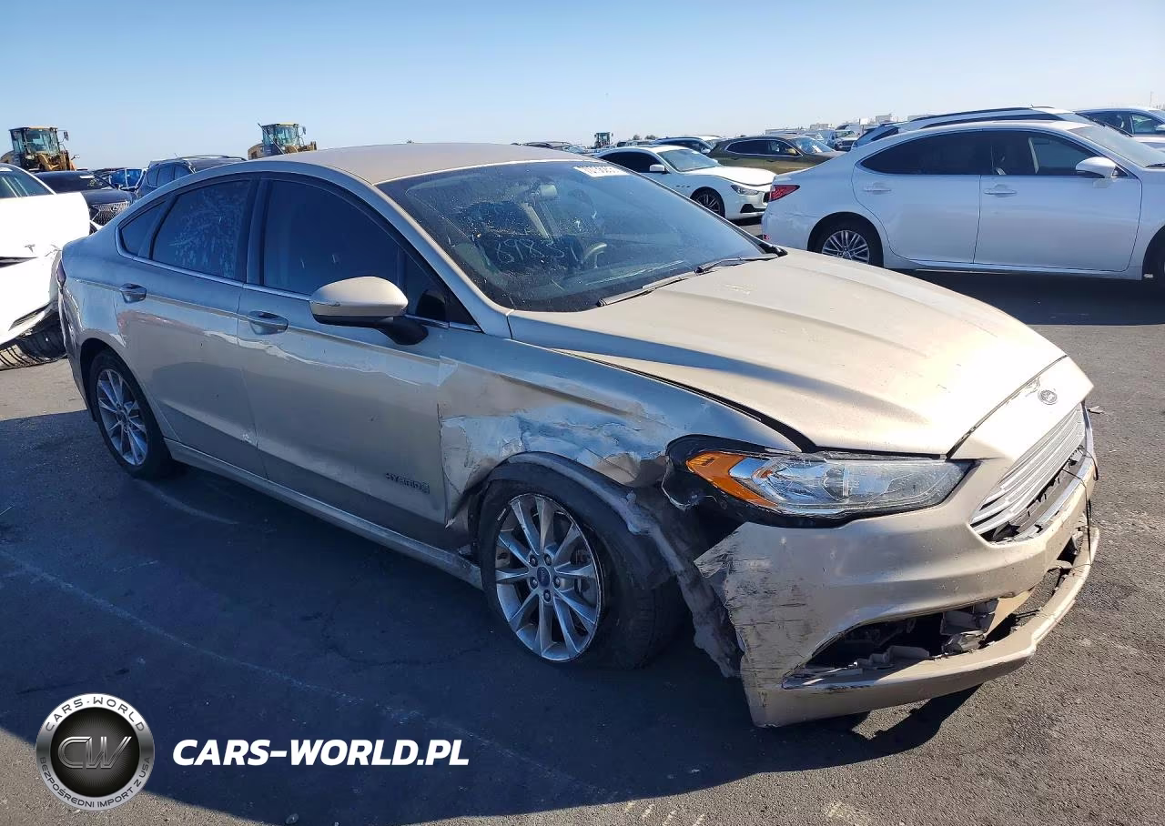 2017 Ford Fusion Se Hybrid VIN:3FA6P0LU2HR386250 - 4