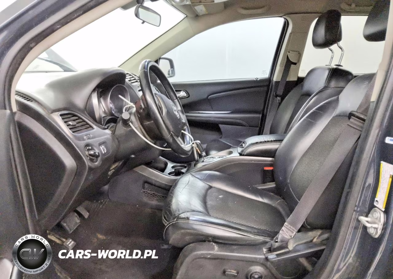 2018 Dodge Journey Crossroad VIN:3C4PDCGG7JT448490 - 7