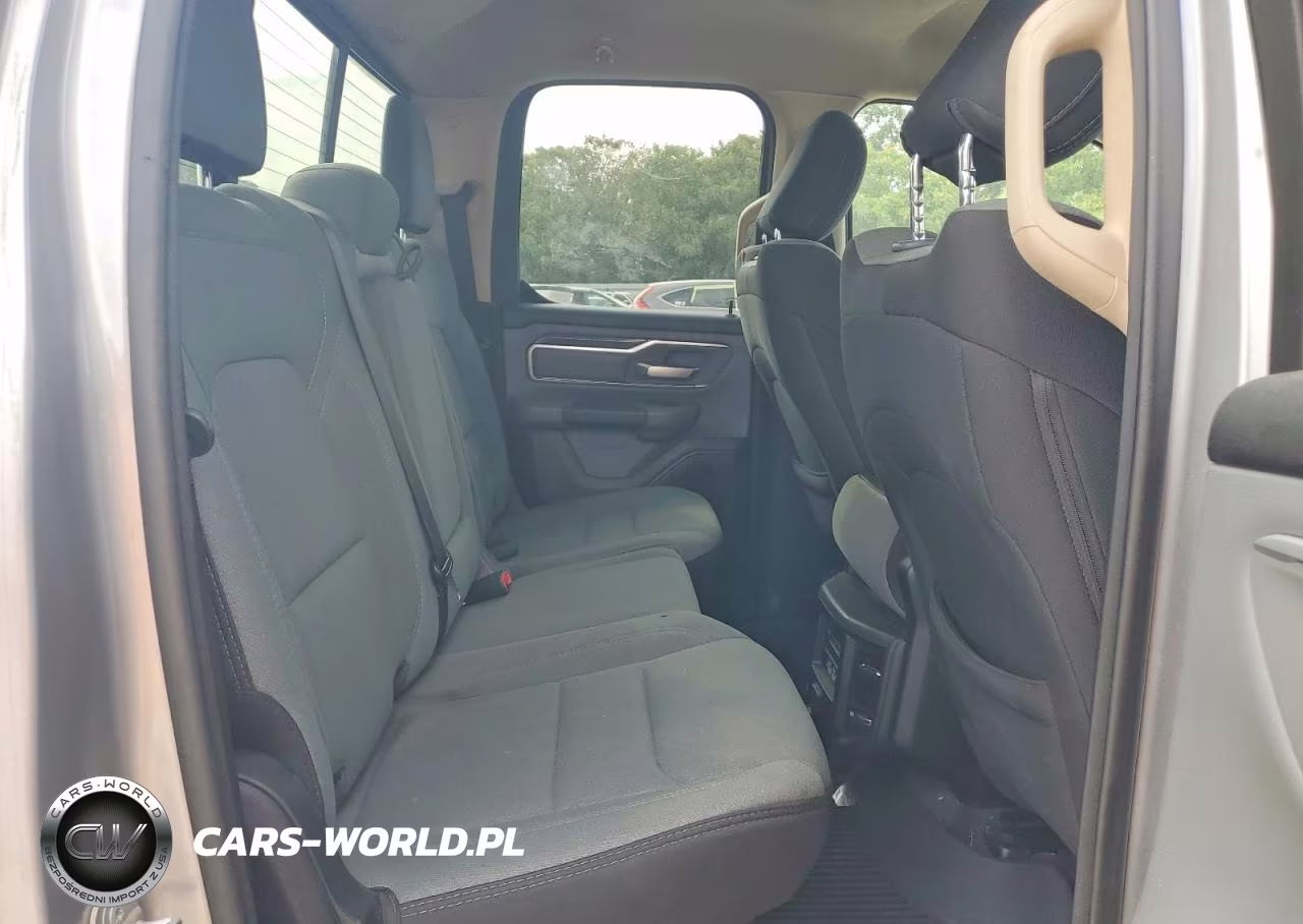 2020 Ram 1500 Big Horn-Lone Star VIN:1C6SRFBT0LN386488 - 10