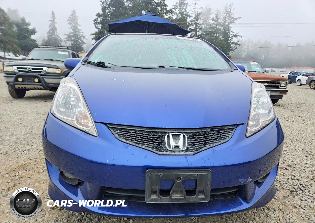 2010 Honda Fit Sport VIN:JHMGE8H40AS009260 - 5
