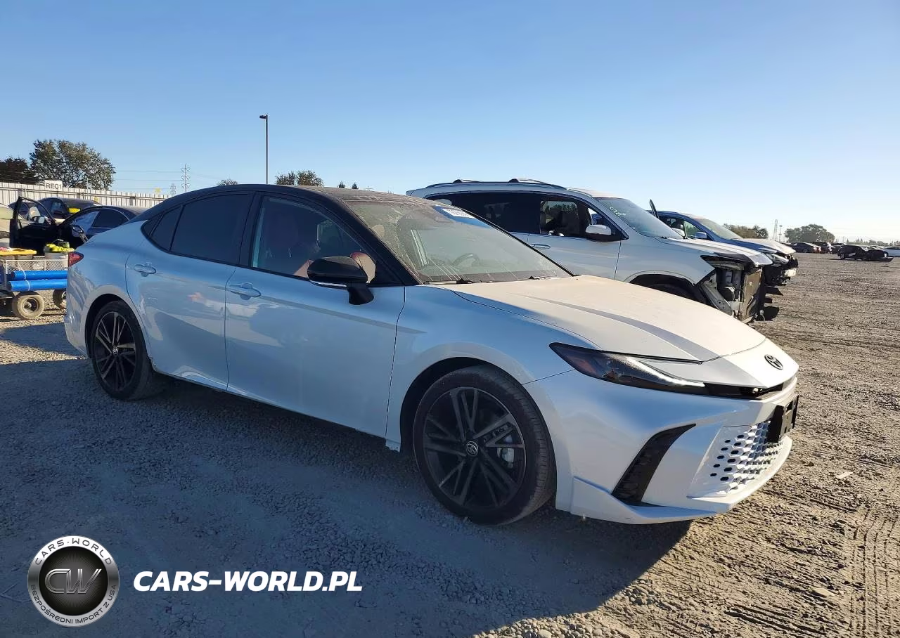 2025 Toyota Camry Xse VIN:4T1DAACK0SU196353 - 4