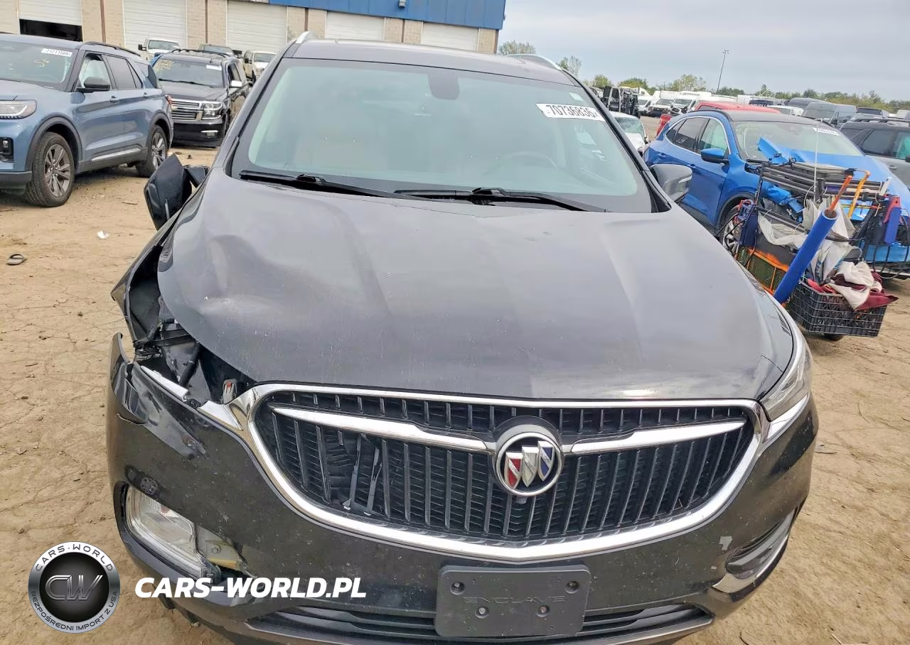 2018 Buick Enclave Essence VIN:5GAEVAKWXJJ178686 - 5