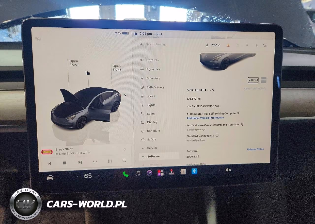 2022 Tesla Model 3 VIN:5YJ3E1EA9NF369728 - 9