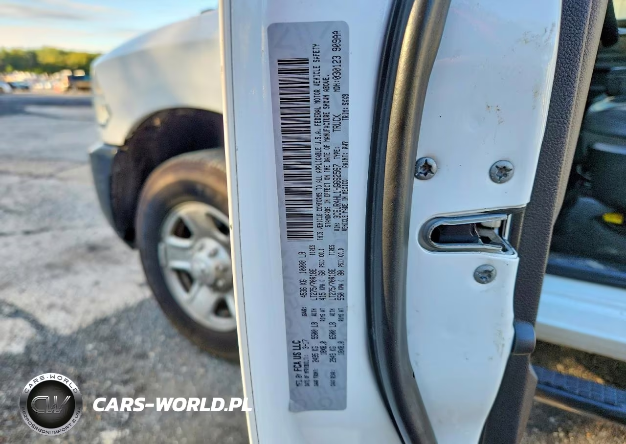 2017 Ram 2500 St VIN:3C6UR4HL1HG662567 - 12