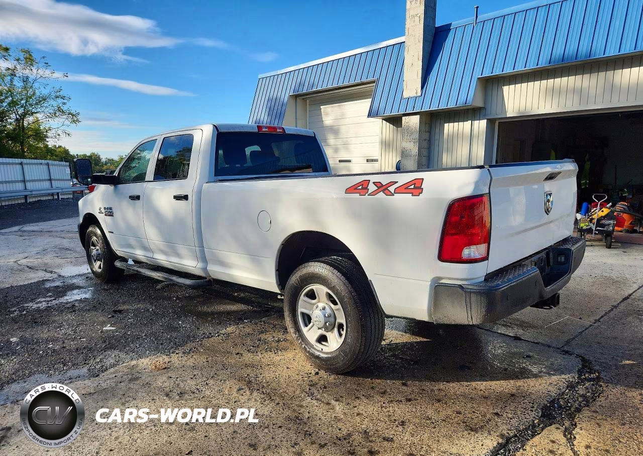 2017 Ram 2500 St VIN:3C6UR4HL1HG662567 - 2