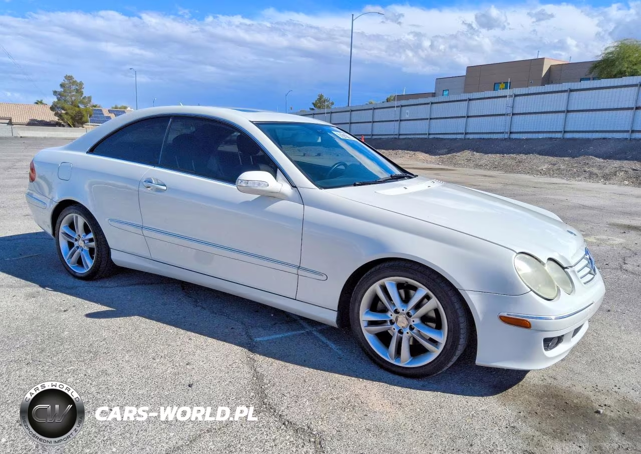 2008 Mercedes-Benz Clk 350 VIN:WDBTJ56H98F242295 - 4