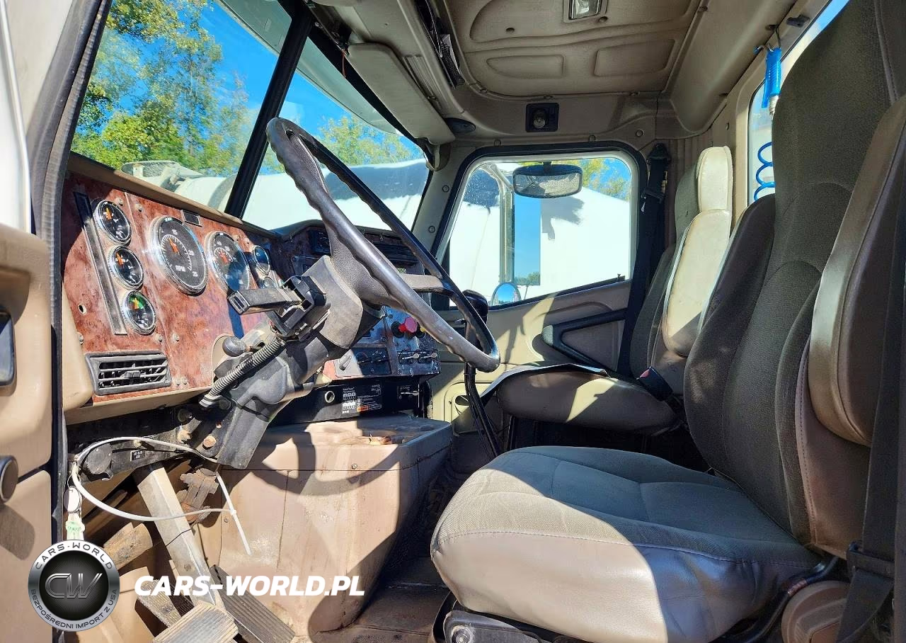 2007 International 9200I Semi Truck VIN:2HSCEAPR97C432802 - 7